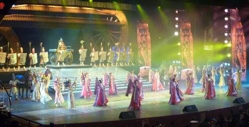 In fact, the show was repeating the Ancient Greatness  & Glogy of China to the audience....